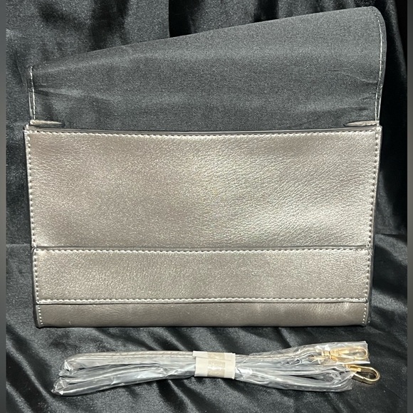 Summer Rose - NWOT’s Rose/Champagne Gold Crossbody/Clutch - Picture 8 of 9
